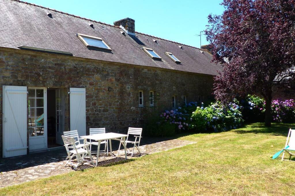 Crac'H, Grande Maison De Vacances Au Calme Crach Ngoại thất bức ảnh